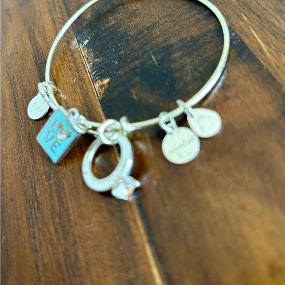 Disney Wedding Ring Alex and Ani Bangle Bracelet Mickey Minnie Love - Picture 3 of 7